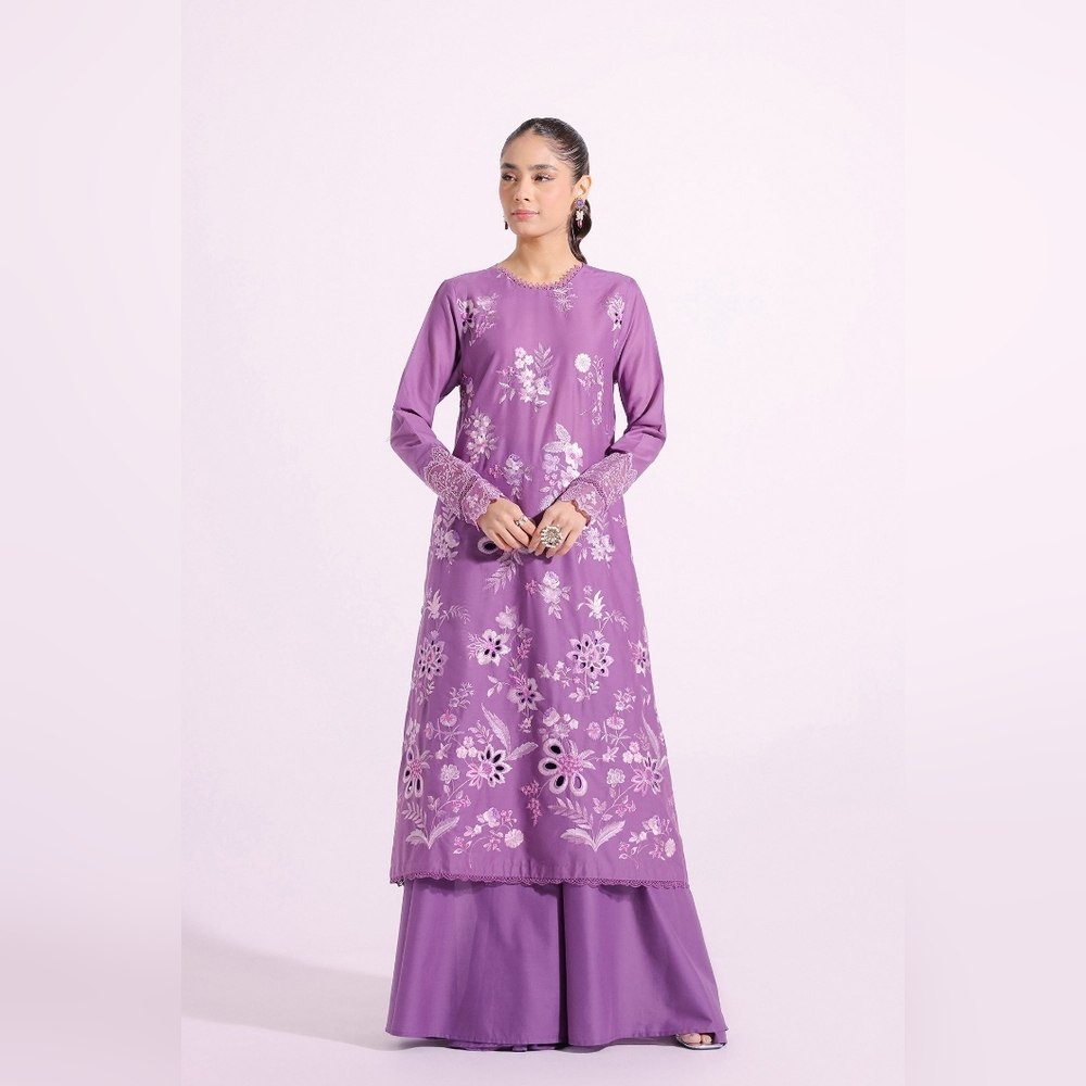 Ethnic Women Wear